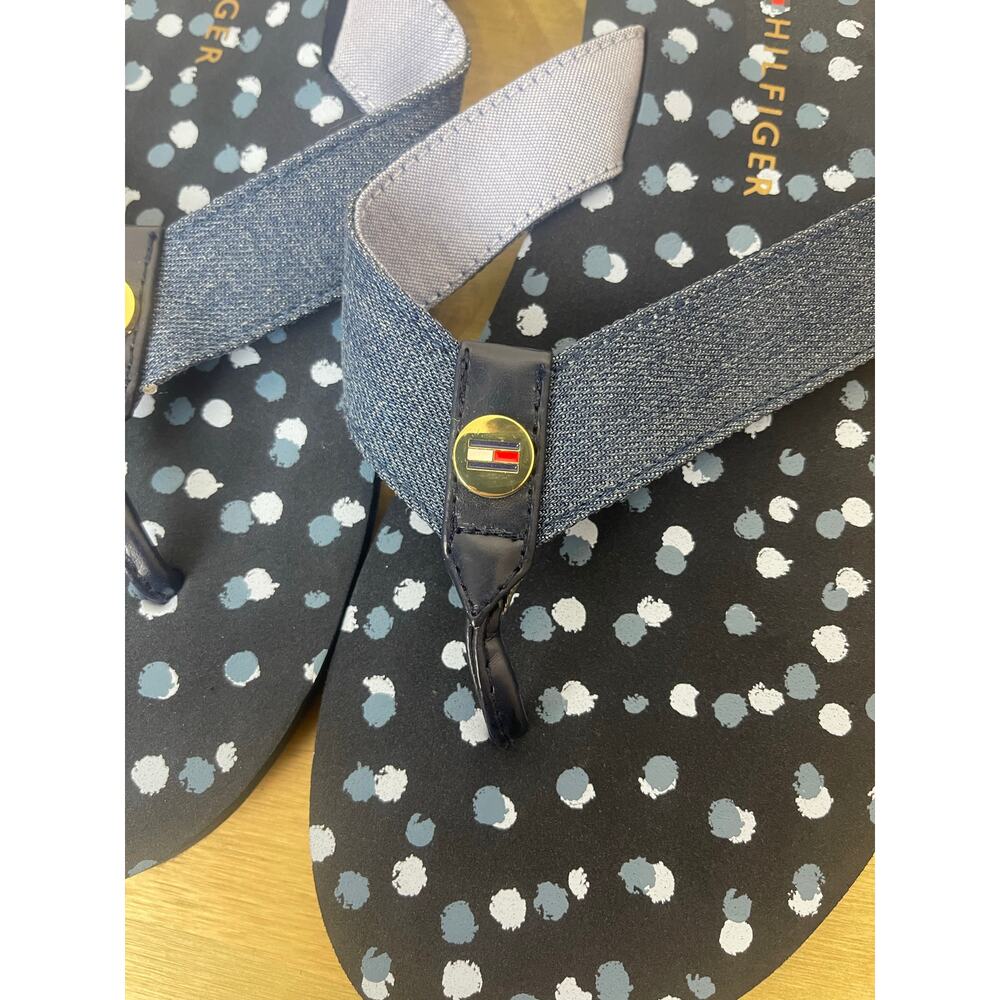 Tommy Hilfiger Navy Blue Polka Dot Flip Flops NWOT Womens Thong Summer Sandals - Picture 5 of 8